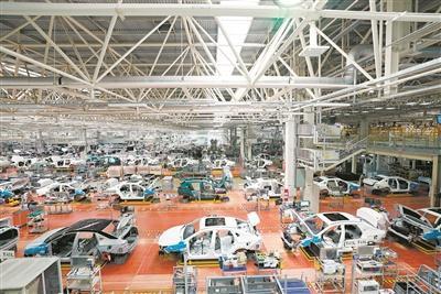 智能微電網(wǎng)、優(yōu)化生產(chǎn)域、引入新技術(shù)&hellip;這個汽車工廠全年零碳排放